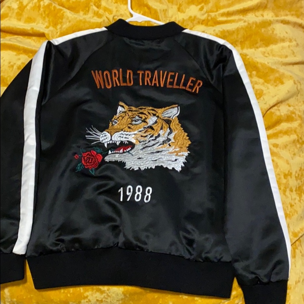 Forever 21 tiger bomber jacket